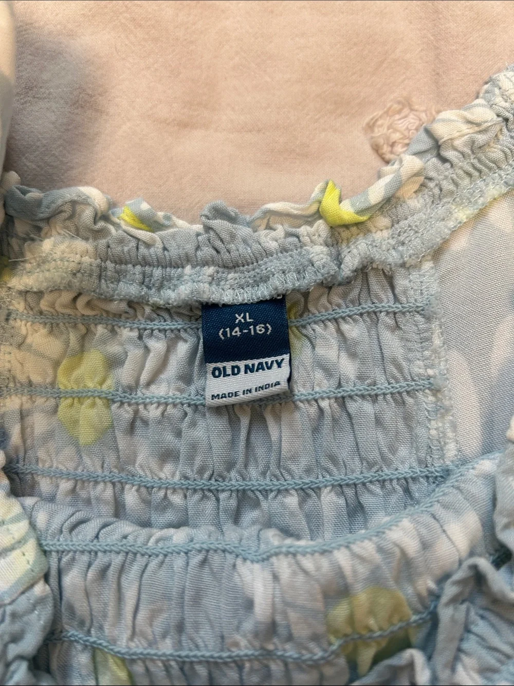 Old Navy cute light
